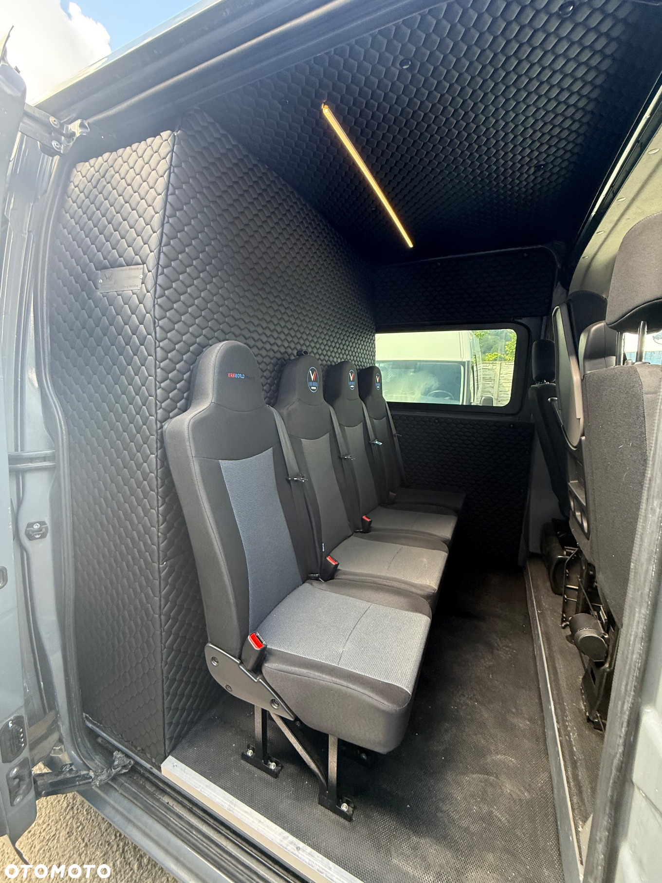 Renault MASTER L3H2  BRYGADOWKA ZABUDOWA  7 OSÓB - 9