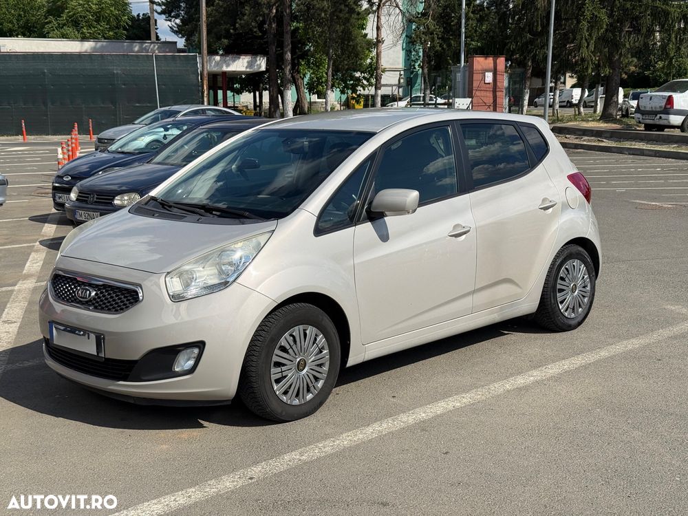 Kia Venga - 5