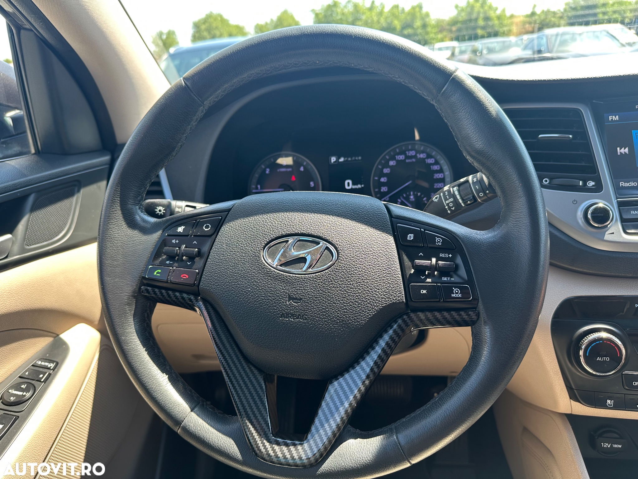 Hyundai Tucson 2.0 CRDI 4WD Automatik Premium - 10