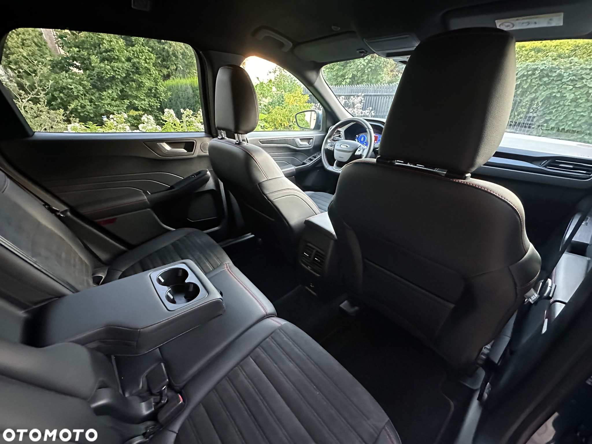 Ford Kuga 1.5 EcoBlue FWD ST-Line X - 11