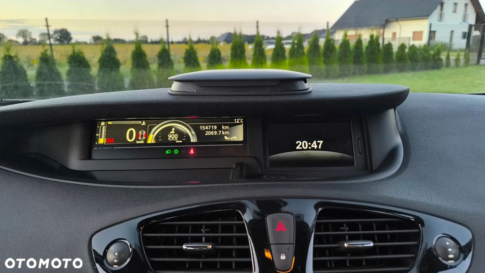 Renault Scenic dCi 110 LIMITED - 12