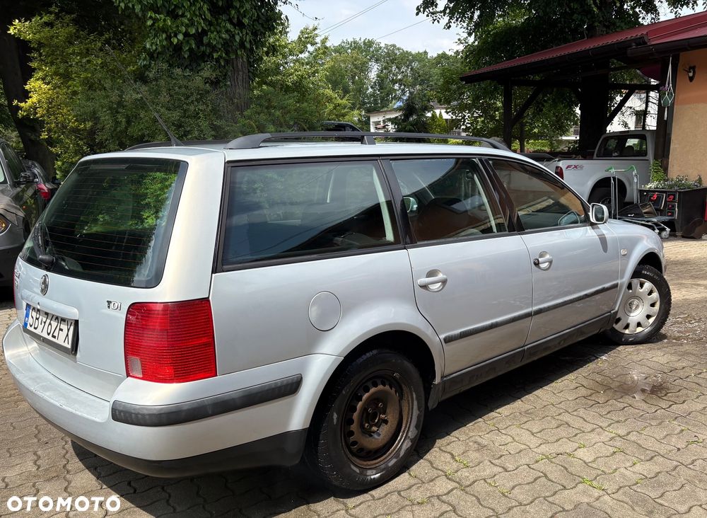 Volkswagen Passat 1.9 TDI - 3