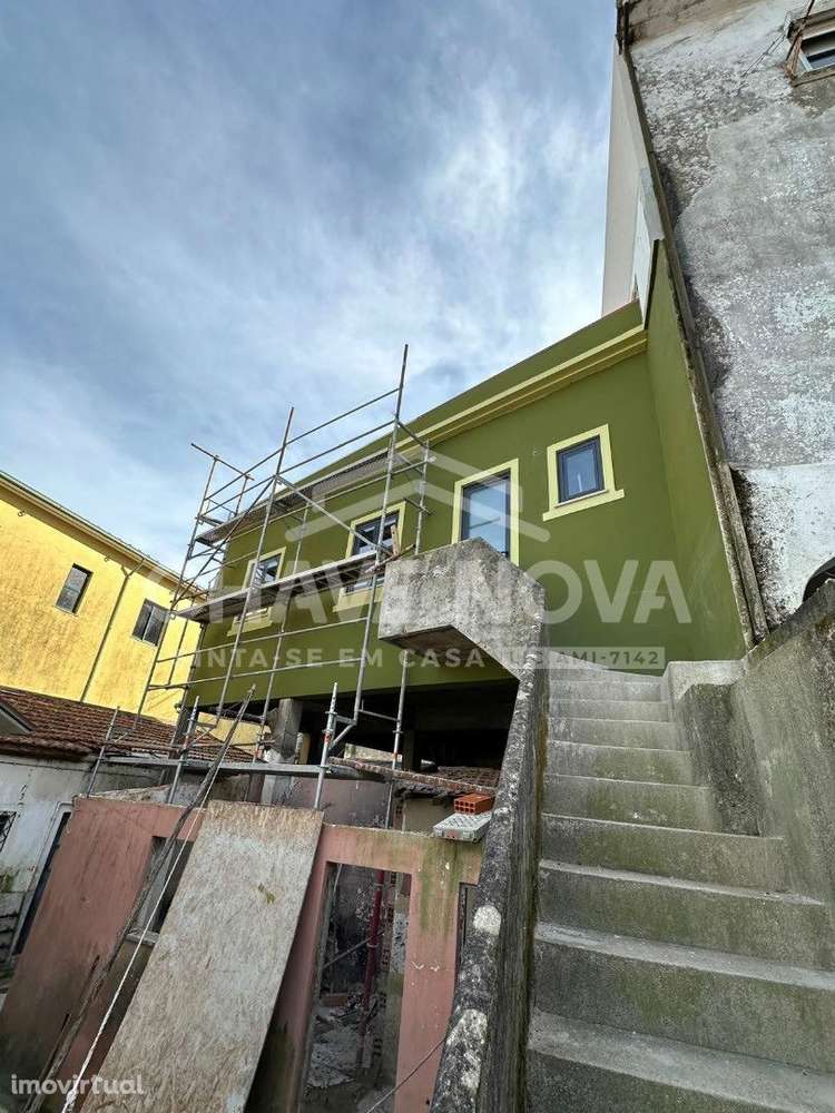 llha com 6 Habitações em Vila Nova de Gaia – Junto ao Metro - Grande imagem: 2/8