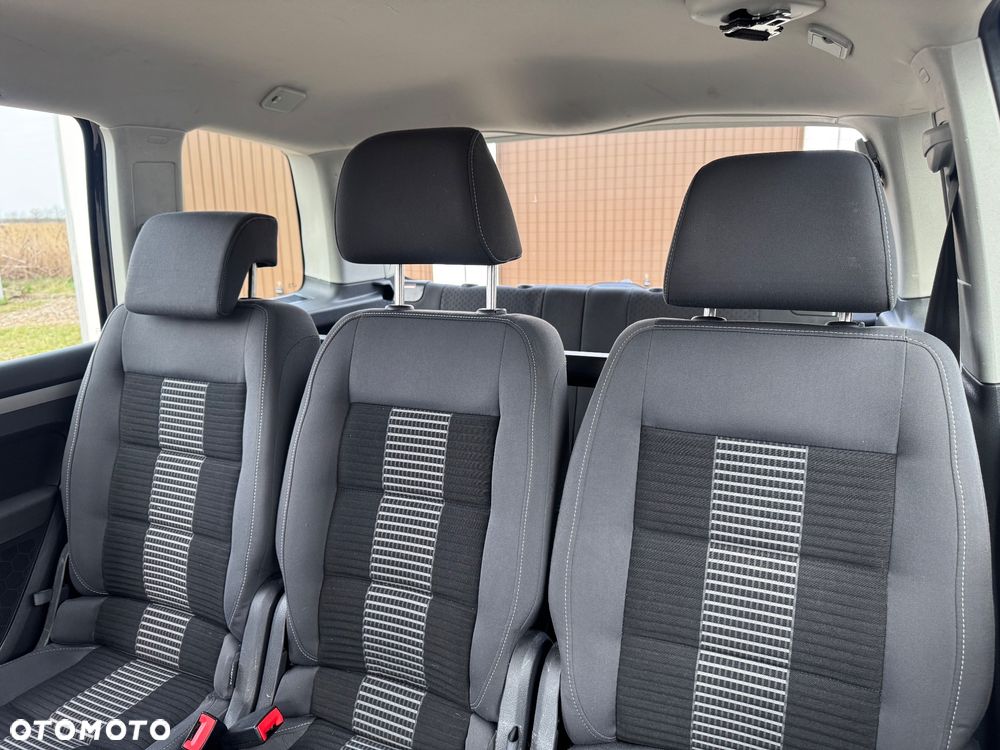 Volkswagen Touran 1.4 TSI United - 17
