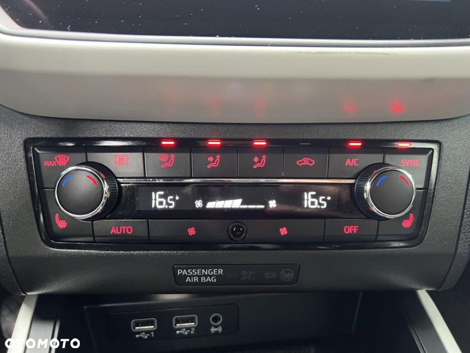 Seat Arona - 17