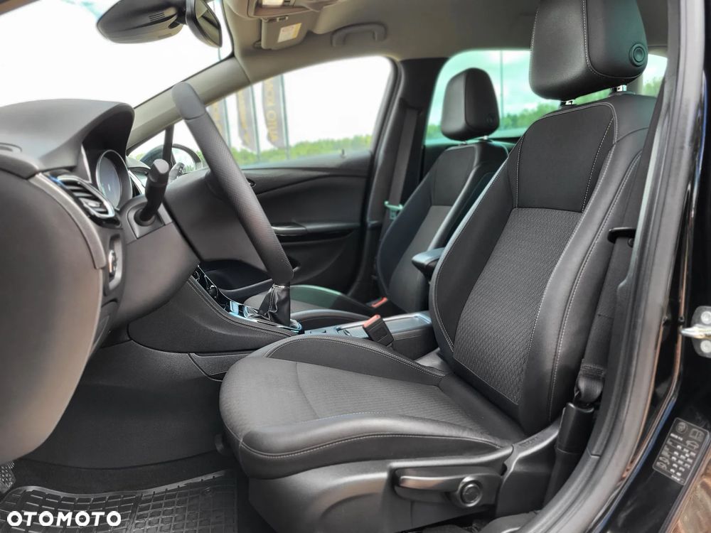Opel Astra 1.6 CDTI Elite S&S - 19