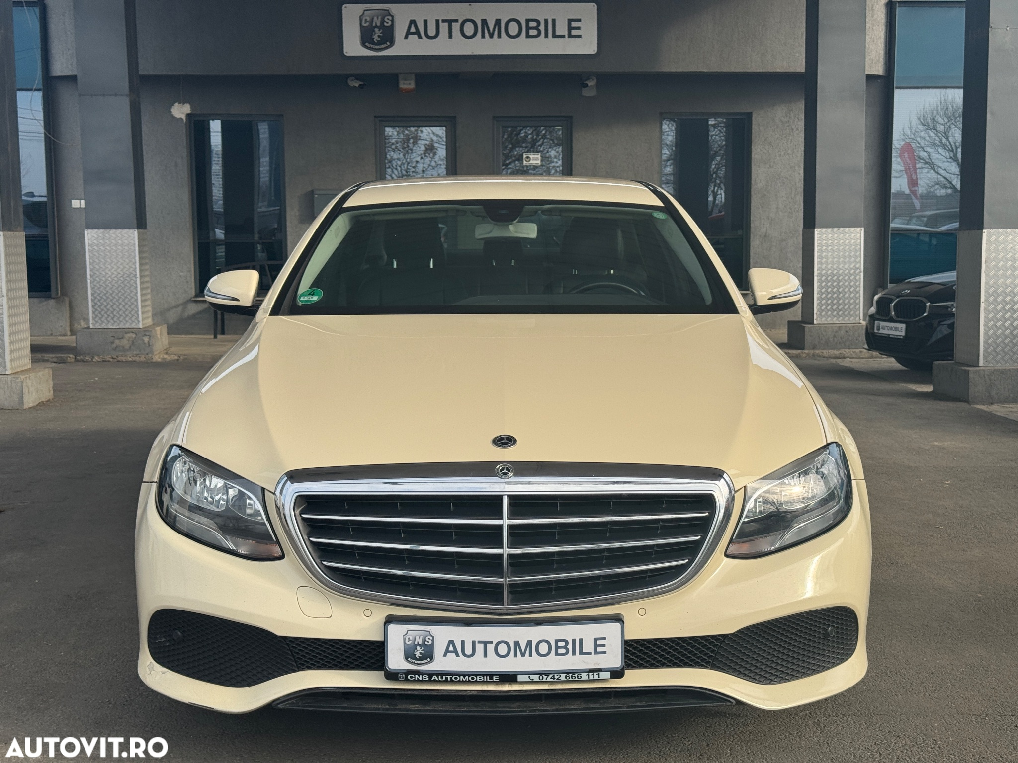 Mercedes-Benz E - 6