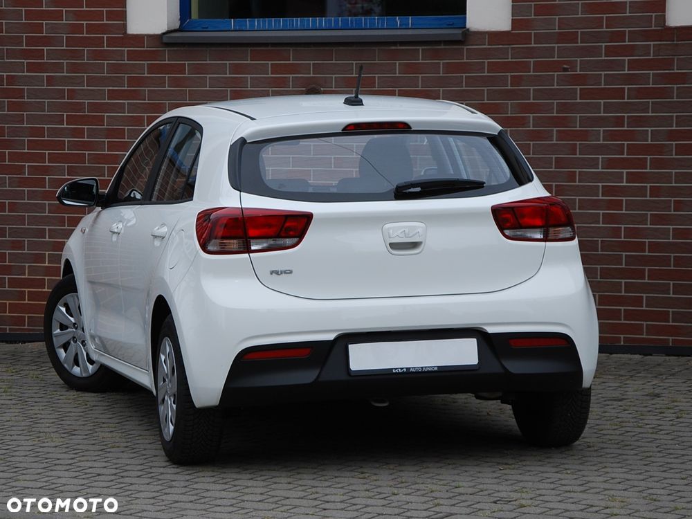 Kia Rio 1.2 M - 4