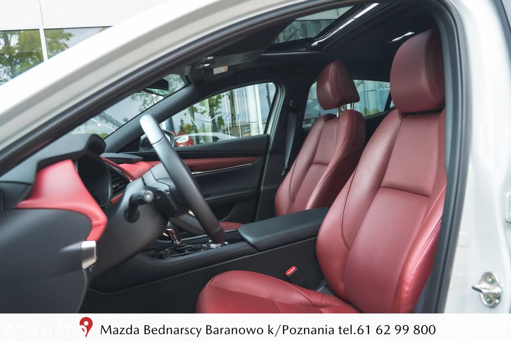 Mazda 3 2.0 mHEV Takumi - 17