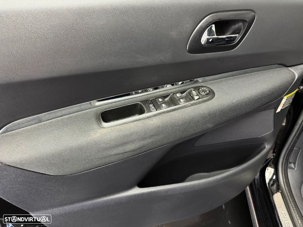 Peugeot 3008 1.6 HDi Active - 8
