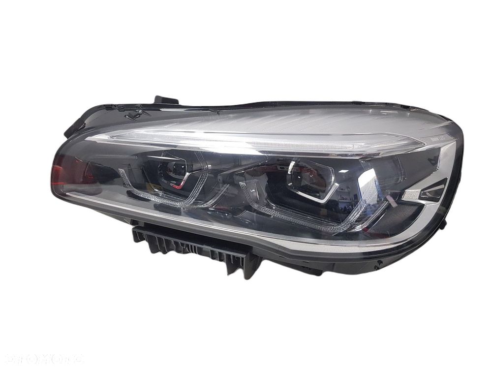 BMW 2 F45 F46 LIFT LCI LAMPA LEWA LEWY REFLEKTOR FULL LED 8738641 IGŁA