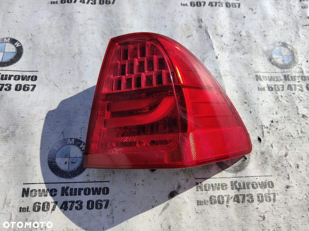BMW E91 LCI Lampa tylna prawa narożna w błotnik LED 4871738 - 1