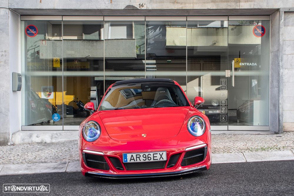 Porsche 911 (991) Carrera GTS PDK - 2