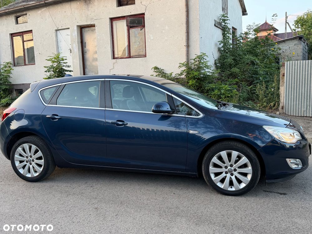 Opel Astra - 4