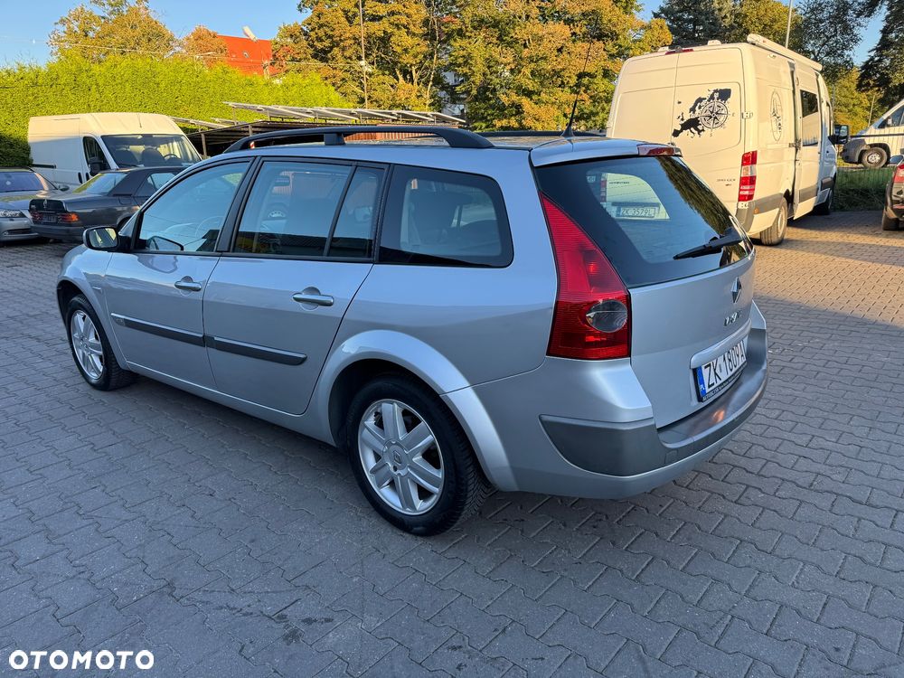 Renault Megane 1.6 Confort Dynamique - 5