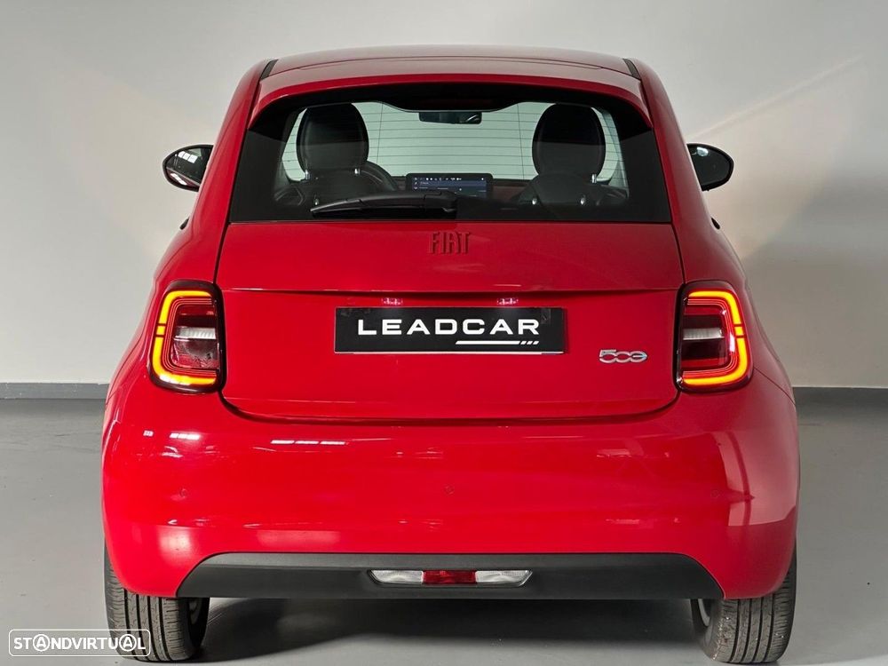 Fiat 500e (RED) - 5