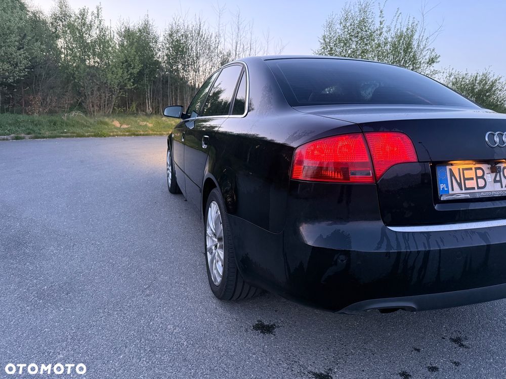 Audi A4 Limousine 2.0 TDI - 6