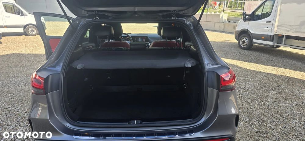Mercedes-Benz GLA 200 Business Edition - 6
