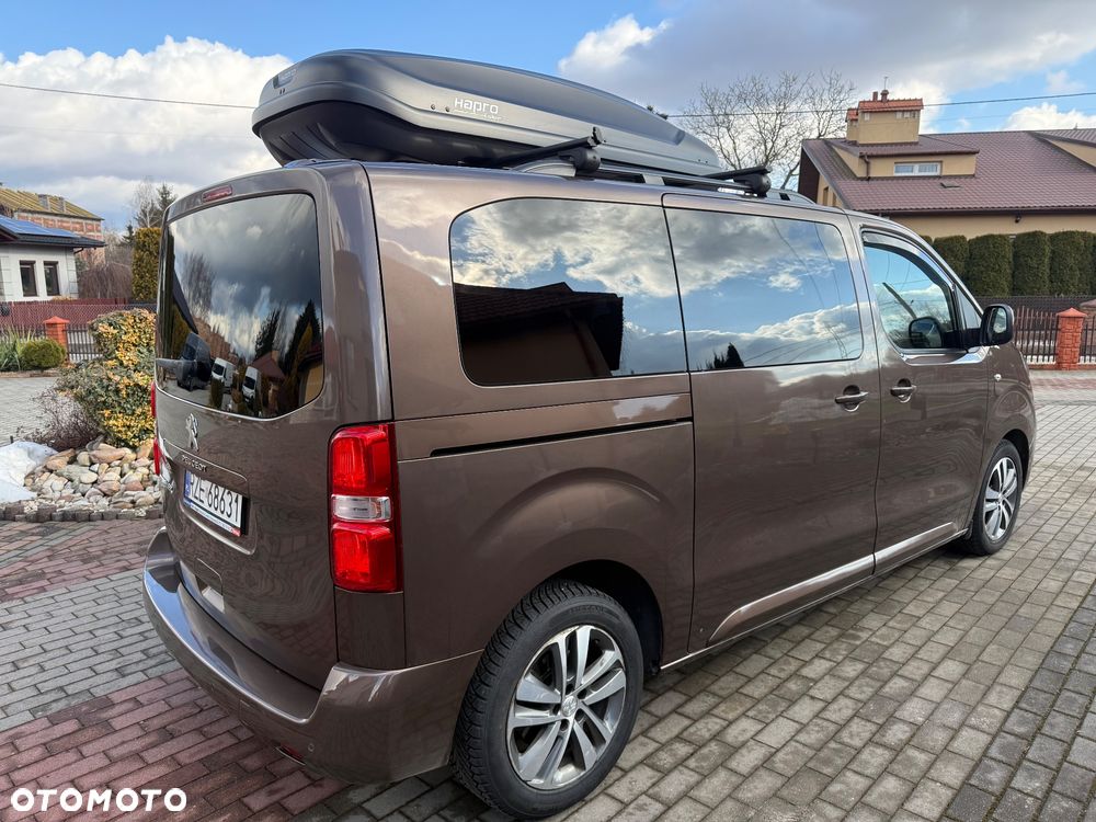 Peugeot Traveller - 5