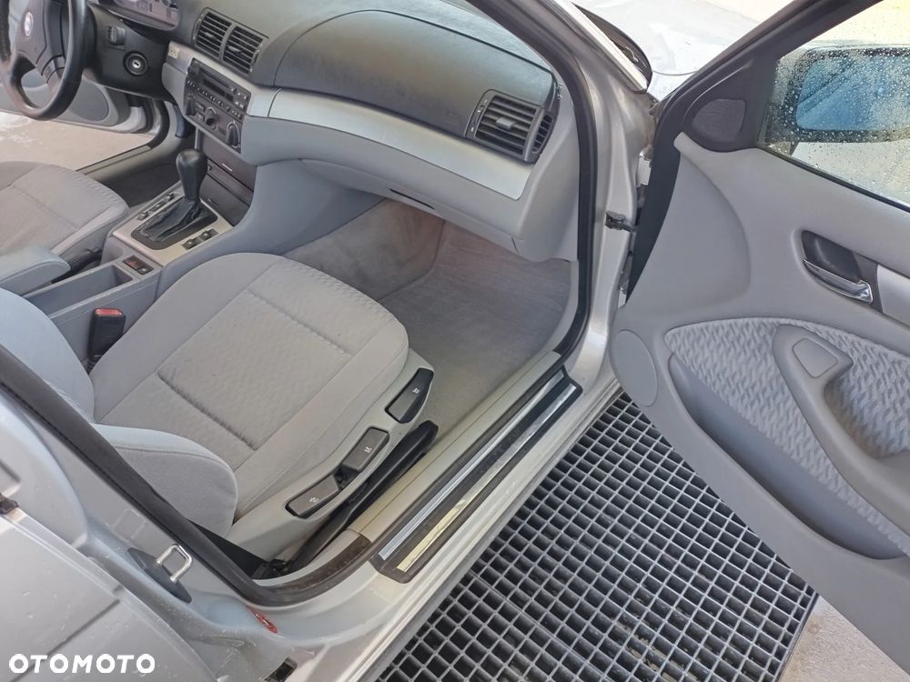BMW Seria 3 - 38