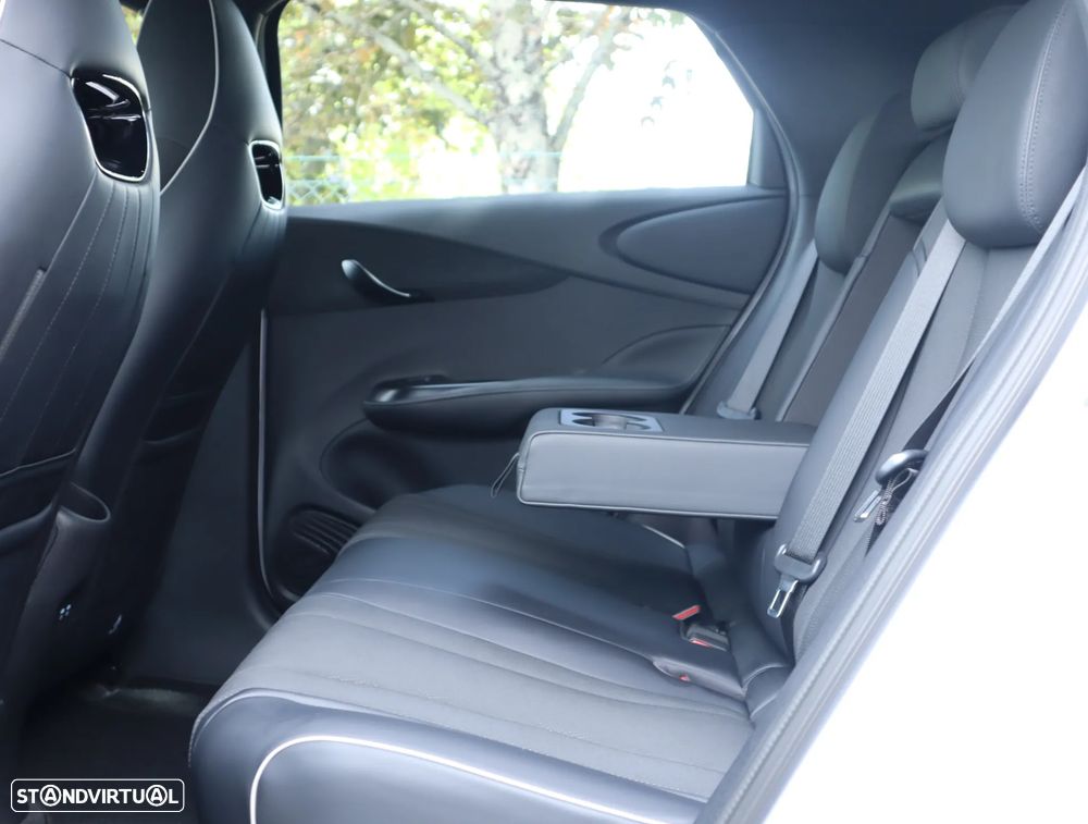 BYD Dolphin 60.4 kWh Comfort - 25