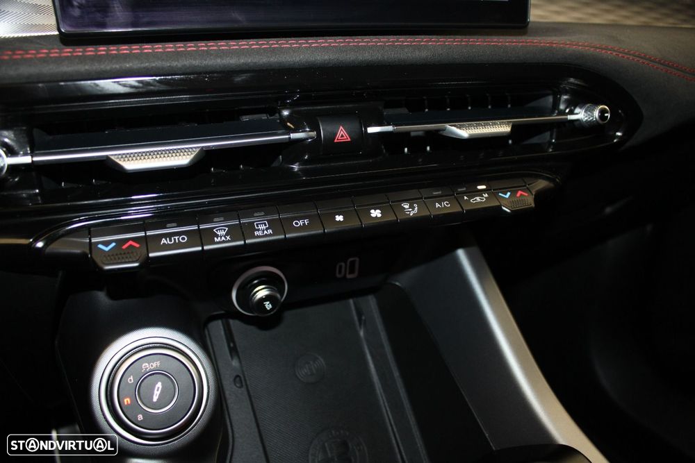 Alfa Romeo Tonale 1.3 Plug-In Hybrid Veloce e-AWD - 23