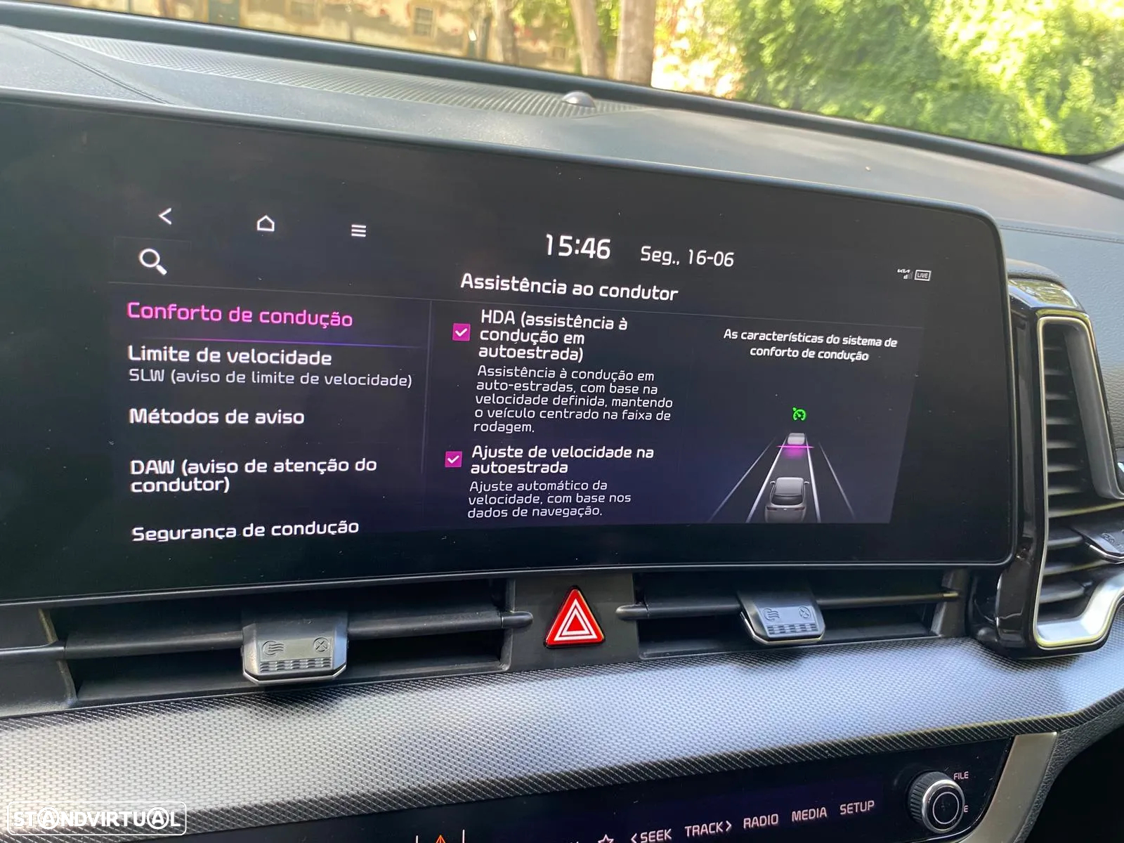 Kia Sportage 1.6 T-GDi PHEV Tech - 39