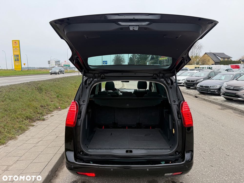 Peugeot 5008 HDI FAP 115 Access - 23