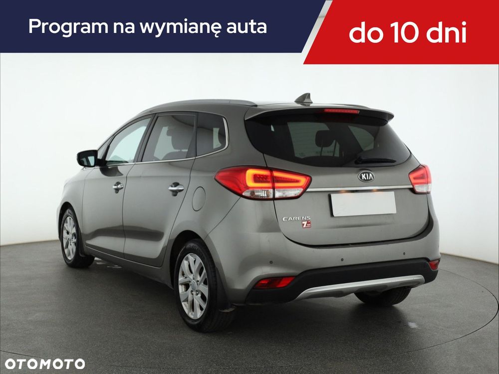 Kia Carens 2017 photo 5