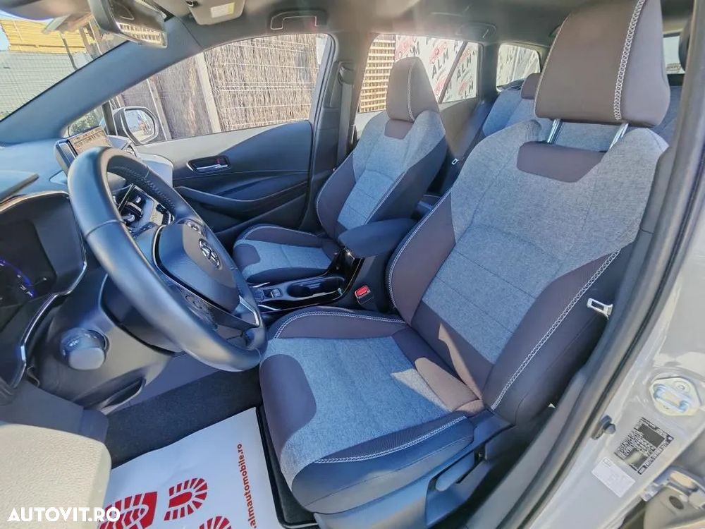 Toyota Corolla 1.8 Hybrid Touring Sports Trek - 10