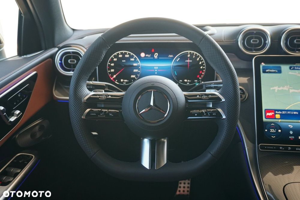 Mercedes-Benz GLC - 9