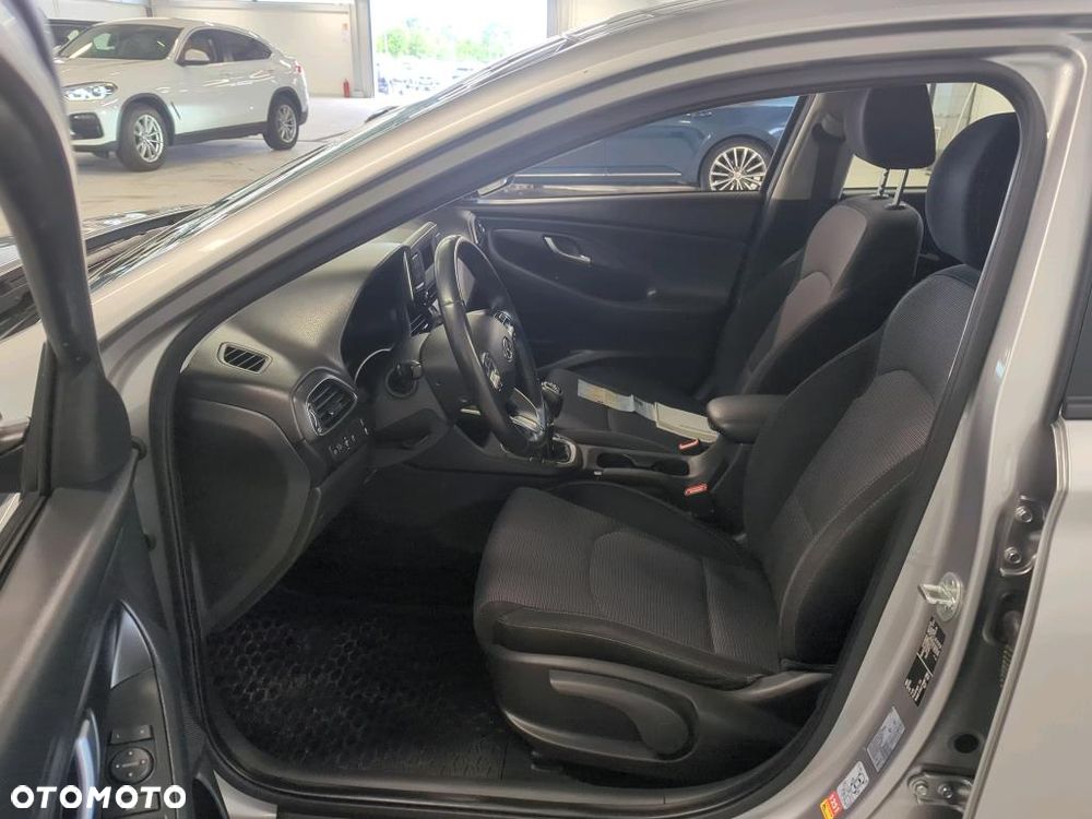 Hyundai i30 1.0 T-GDI Modern - 8