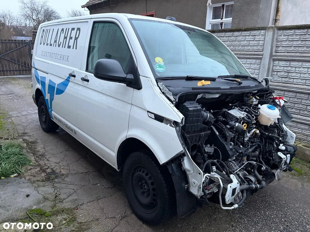 Volkswagen Transporter T6.1 - 1