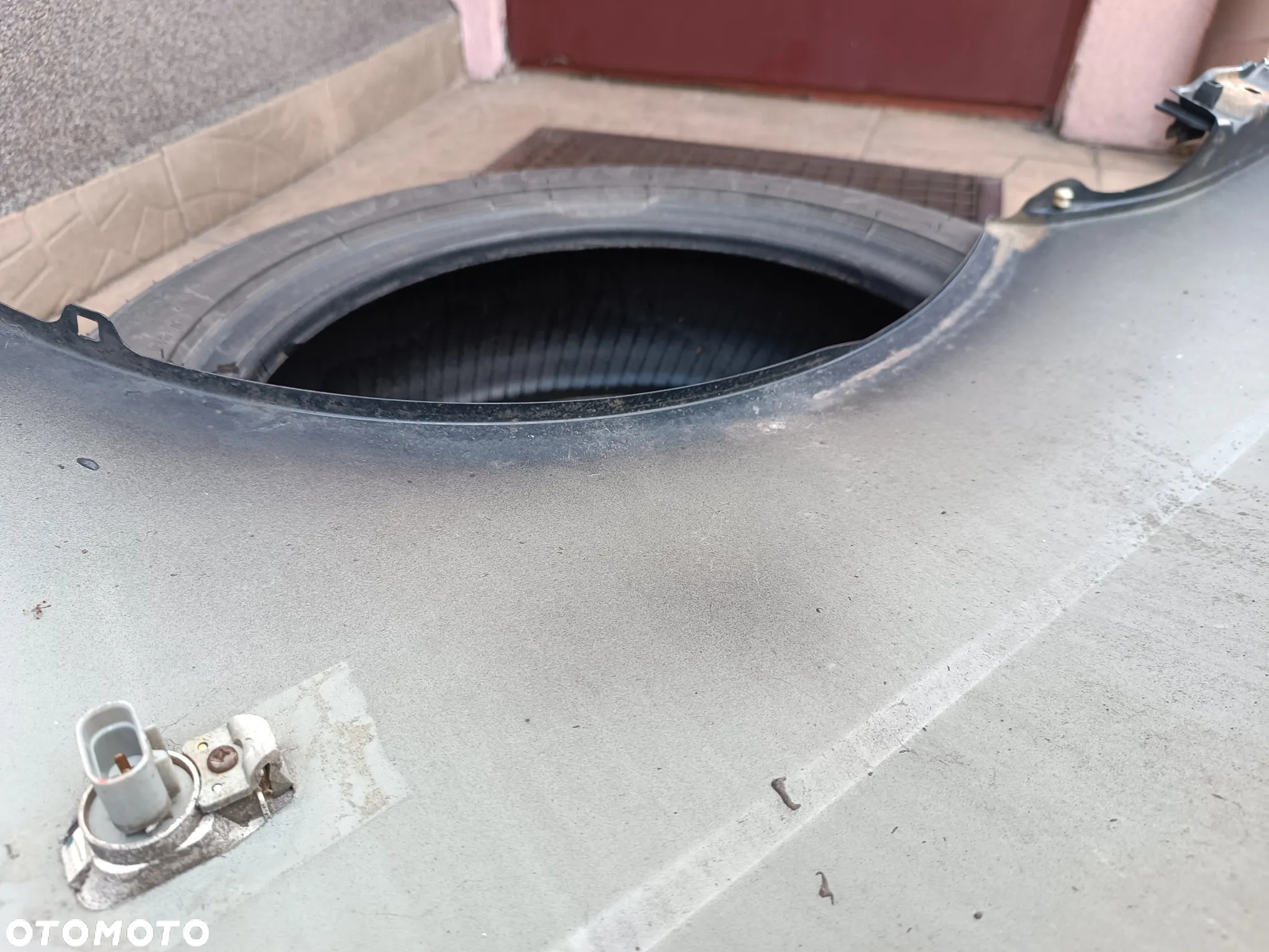 Hyundai Getz FL LIFT (2006-2010) błotnik PRAWY przód przedni Czarny kod lakieru EB - 9