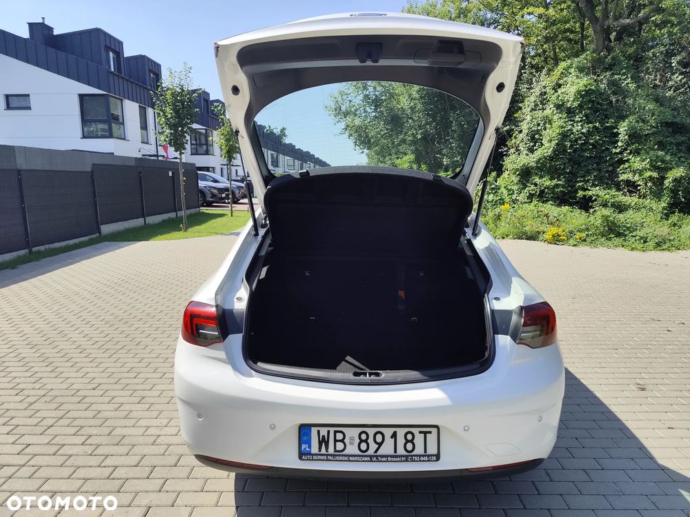 Opel Insignia 1.5 T Elite S&S - 13