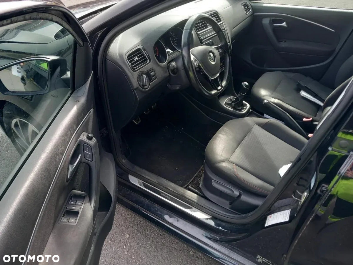 Volkswagen Polo 1.2 TSI (Blue Motion Technology) SOUND - 12