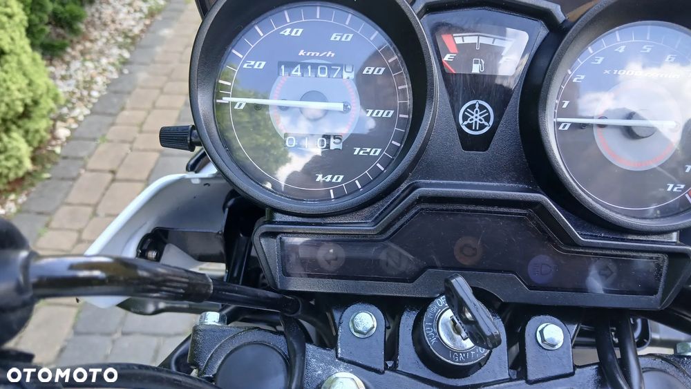 Yamaha YBR - 5