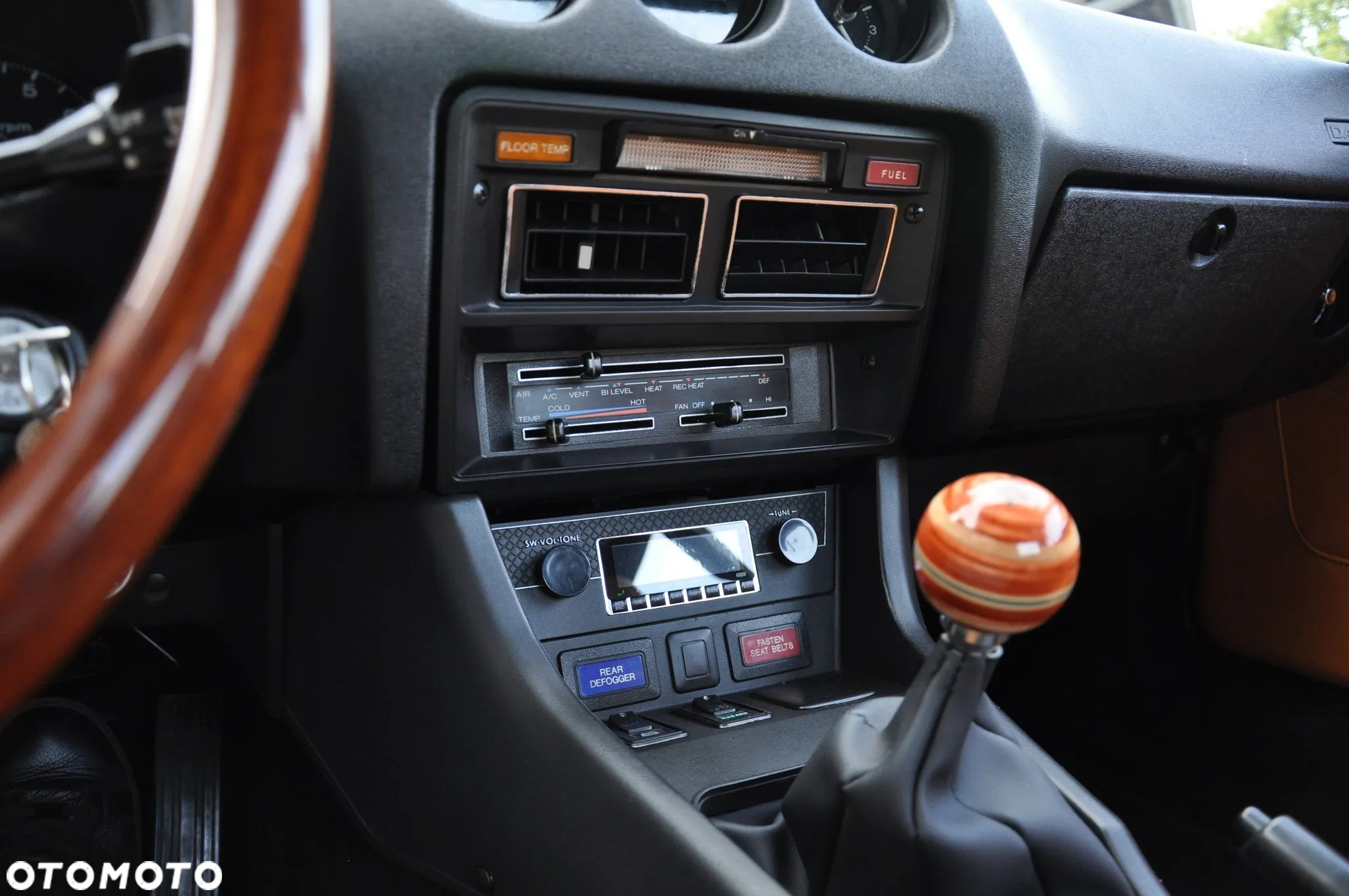 Nissan 280 ZX - 25