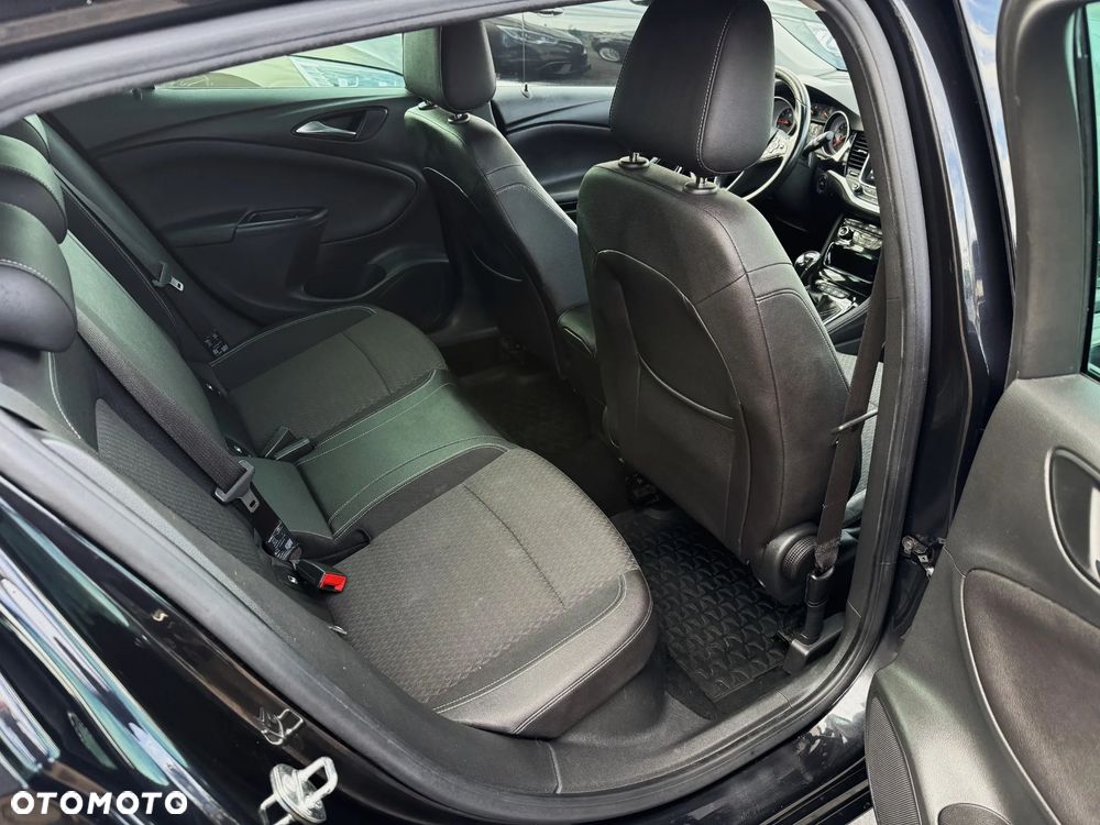 Opel Astra 1.4 Turbo Ultimate - 10
