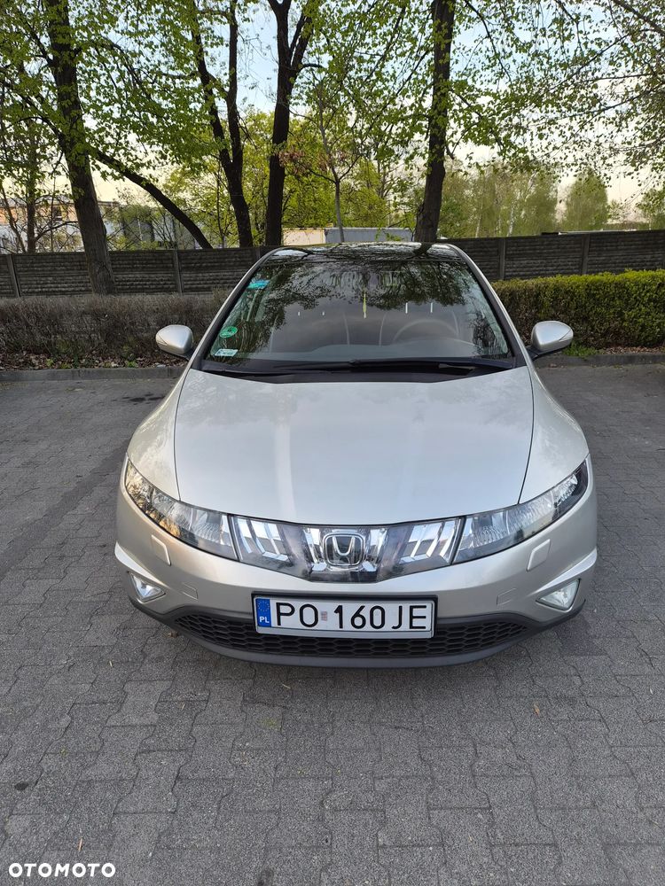 Honda Civic 1.8 Executive - 16