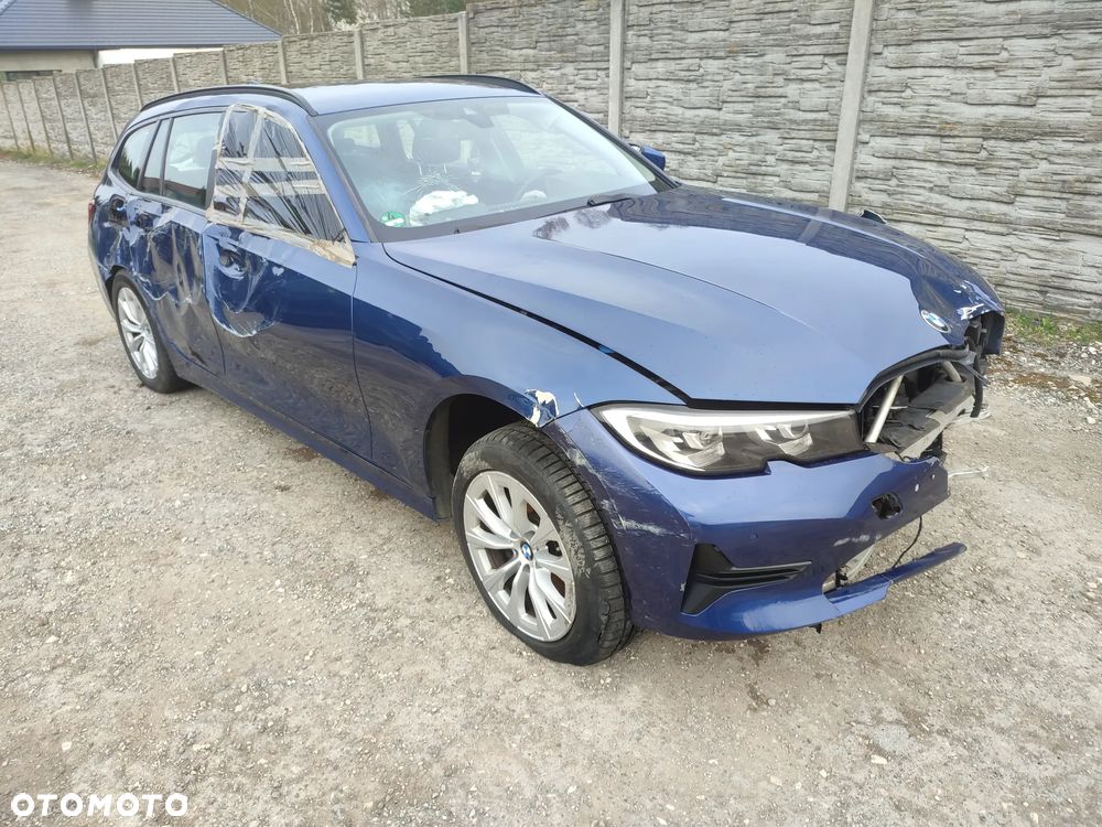 BMW Seria 3 318d Sport Line Shadow - 30