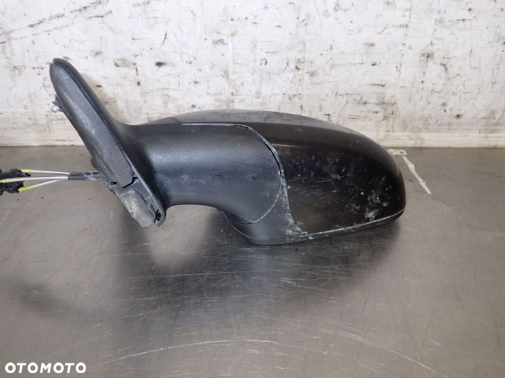 LUSTERKO LEWE SEAT LEON I 1.6 - 5