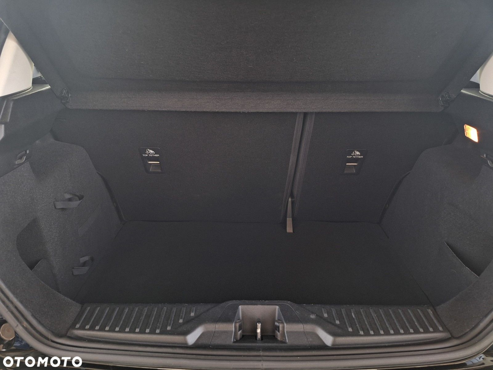 Ford Fiesta 1.0 EcoBoost Trend - 21