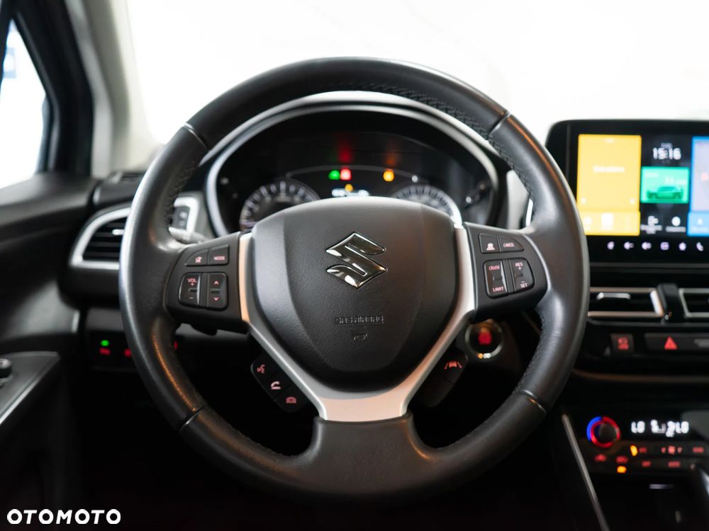 Suzuki SX4 S-Cross - 32