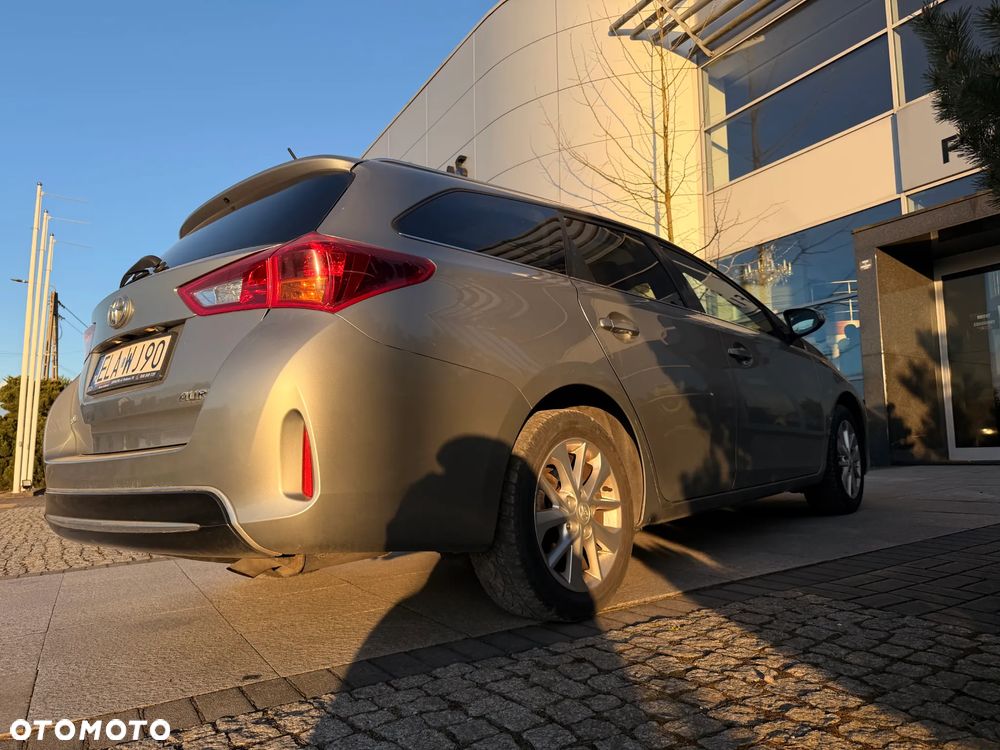 Toyota Auris 1.6 Executive - 20
