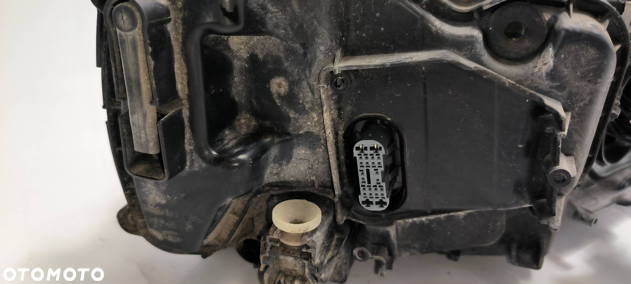 LAMPA LEWA PRZÓD AUDI Q7 II 4M 4M0941033 - 8