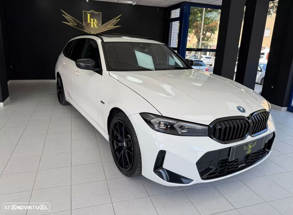 BMW 330 e Pack Desportivo M Auto - 54
