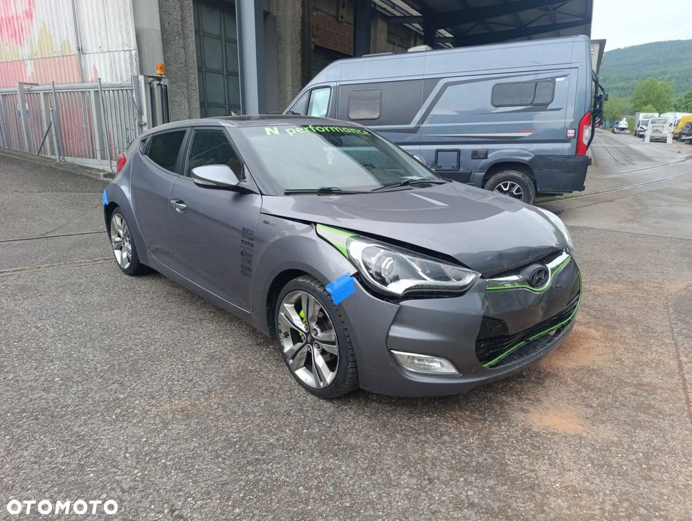 Hyundai Veloster 1.6 Style - 3