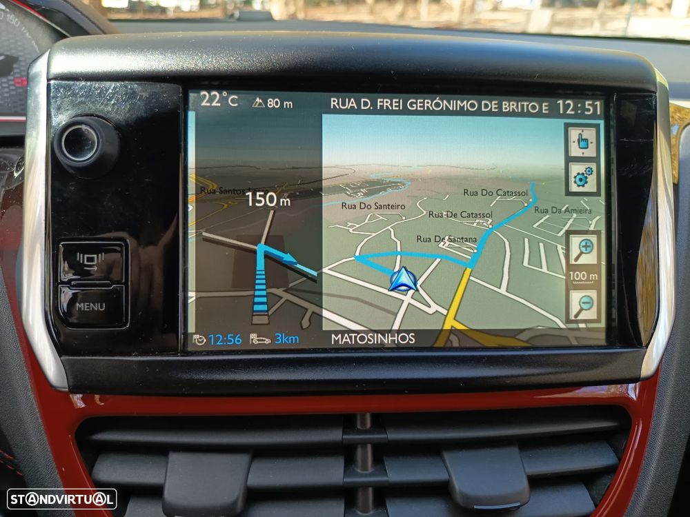 Peugeot 208 GTI 200 THP - 8