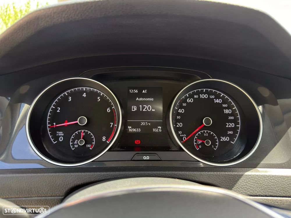 VW Golf 1.0 TSI R-Line - 18